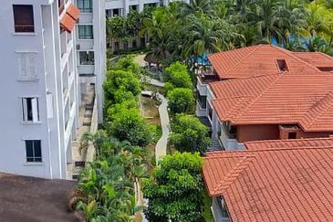 Ara Hill Condominium