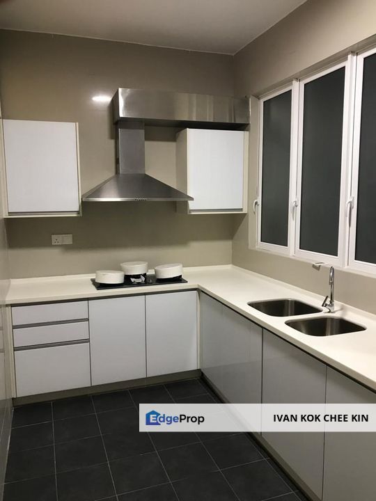 Renovated & Well Maintained Unit, Selangor, Bandar Utama