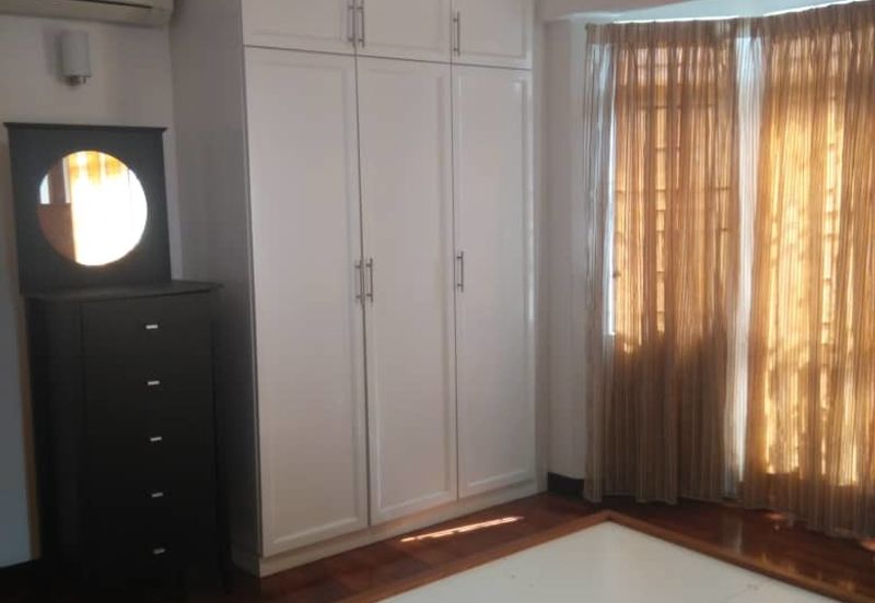 Bungaraya Kondominium, Saujana Subang