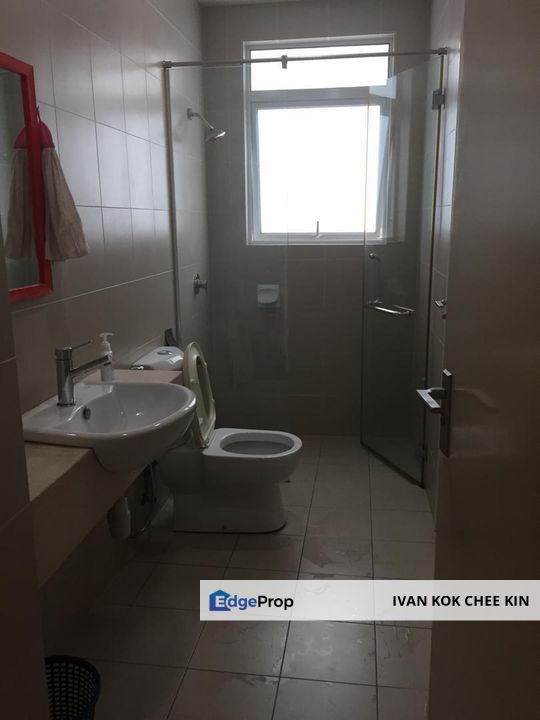 Value Buy Unit With Open Facing , Selangor, Saujana 