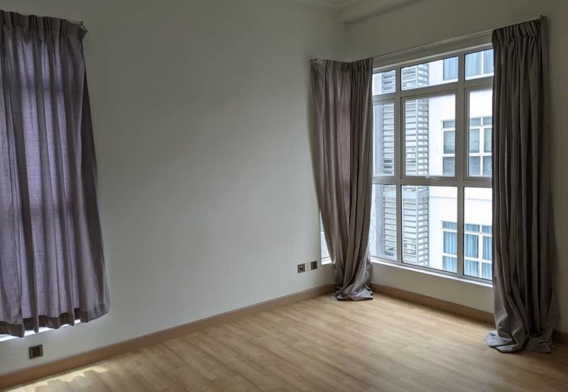 Amaya Saujana, Saujana Subang