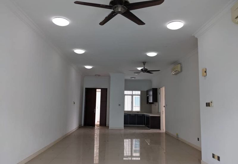 Amaya Saujana, Saujana Subang