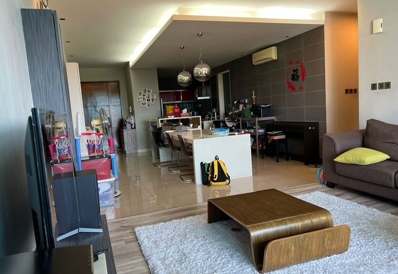 Amaya Saujana, Saujana Subang