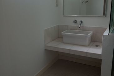 Bungaraya Kondominium, Saujana Subang