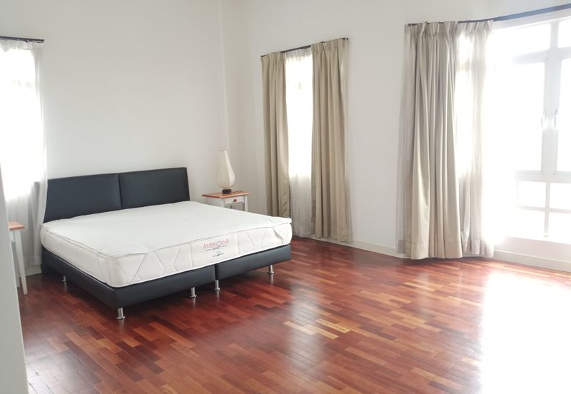 Bungaraya Kondominium, Saujana Subang