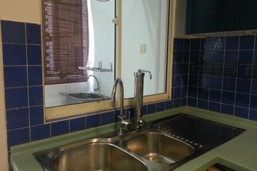 Bungaraya Kondominium, Saujana Subang