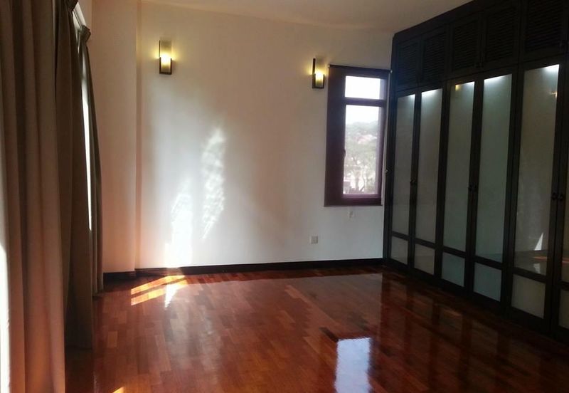 Bungaraya Kondominium, Saujana Subang