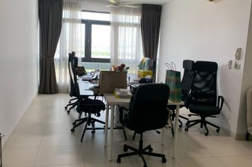 AraGreens Residences