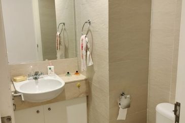 Ara Hill Condominium