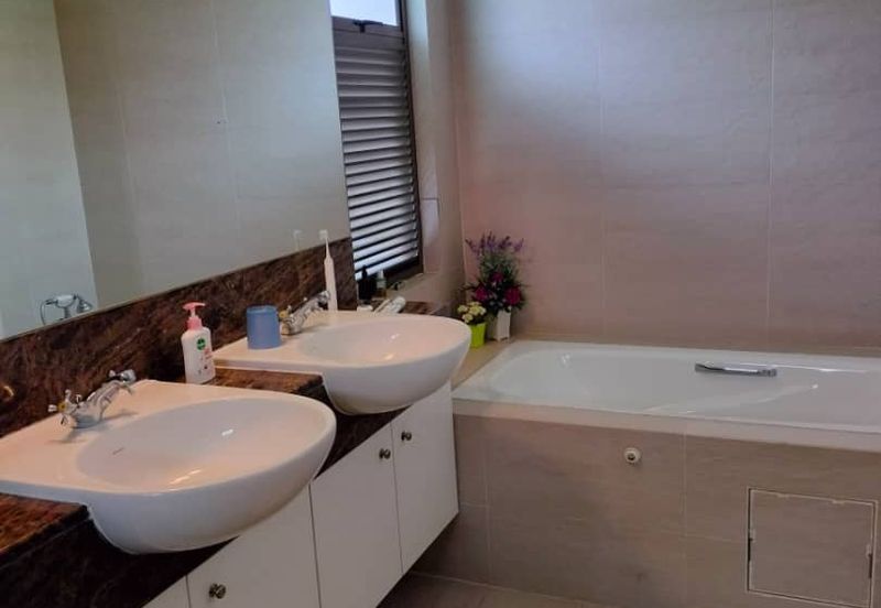 Ara Hill Condominium