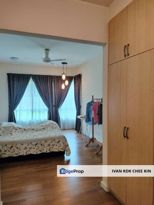 Well Maintained Unit With 3 Carpark Lot, Selangor, Ara Damansara