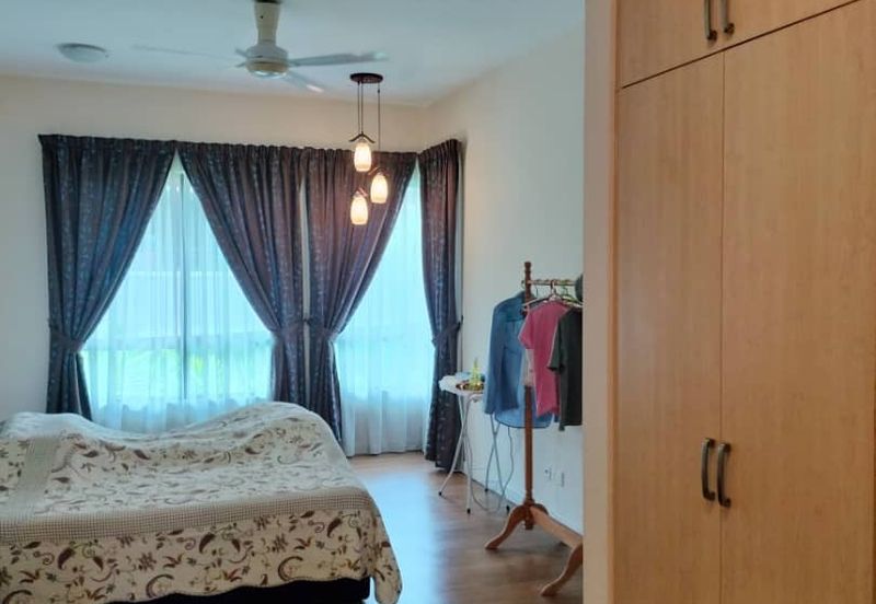 Ara Hill Condominium