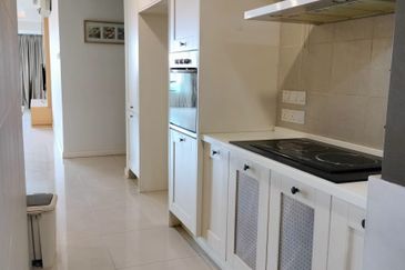 Ara Hill Condominium