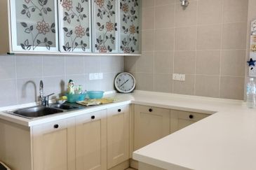 Ara Hill Condominium