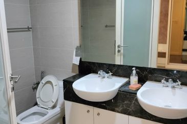 Ara Hill Condominium