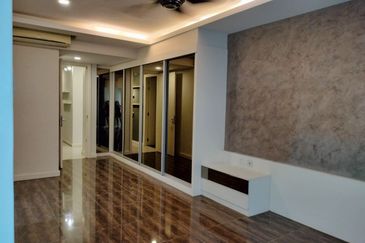 Ara Hill Condominium