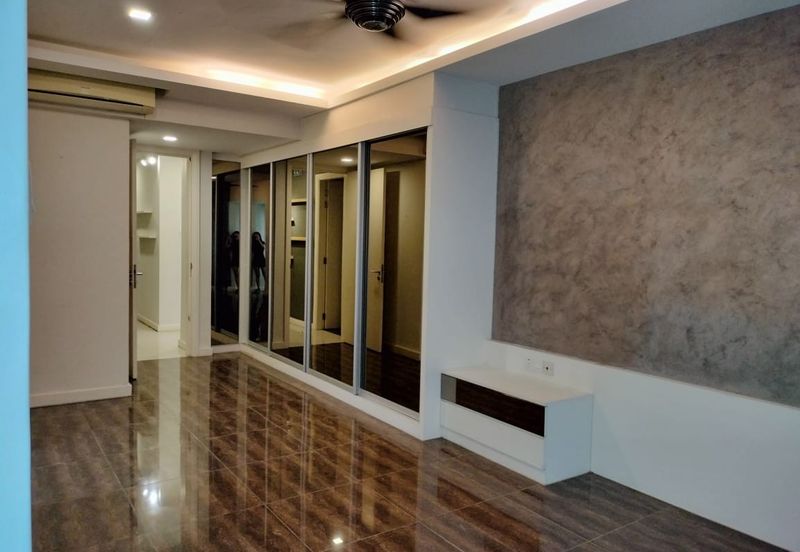 Ara Hill Condominium