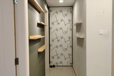 Ara Hill Condominium