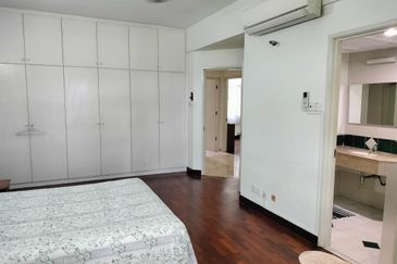 Bungaraya Kondominium, Saujana Subang