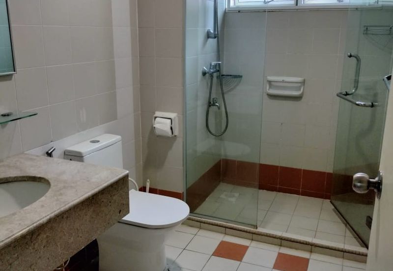 Bungaraya Kondominium, Saujana Subang