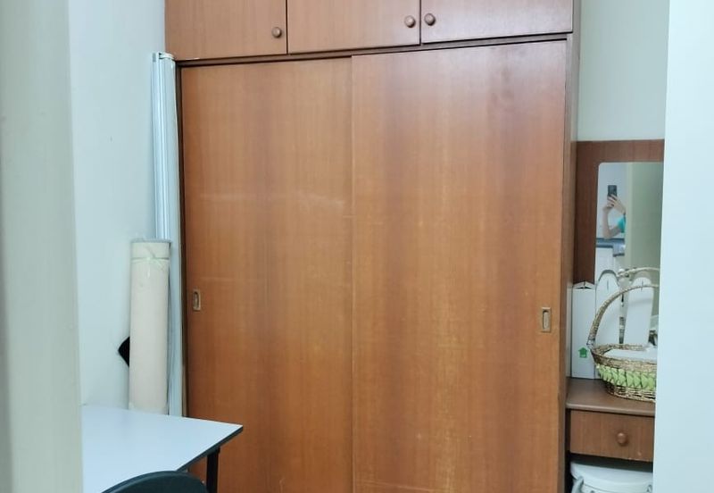 Bungaraya Kondominium, Saujana Subang