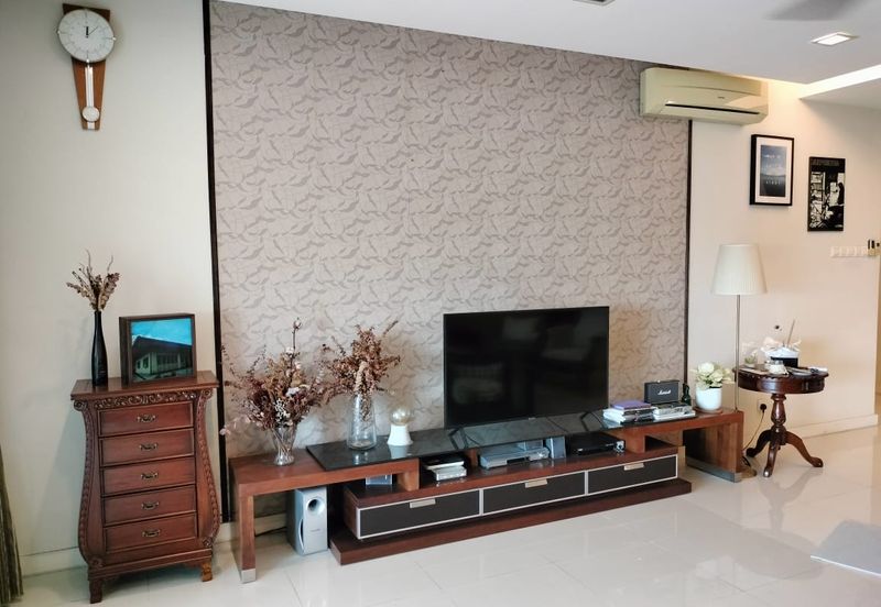 Ara Hill Condominium