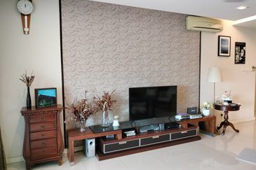 Ara Hill Condominium