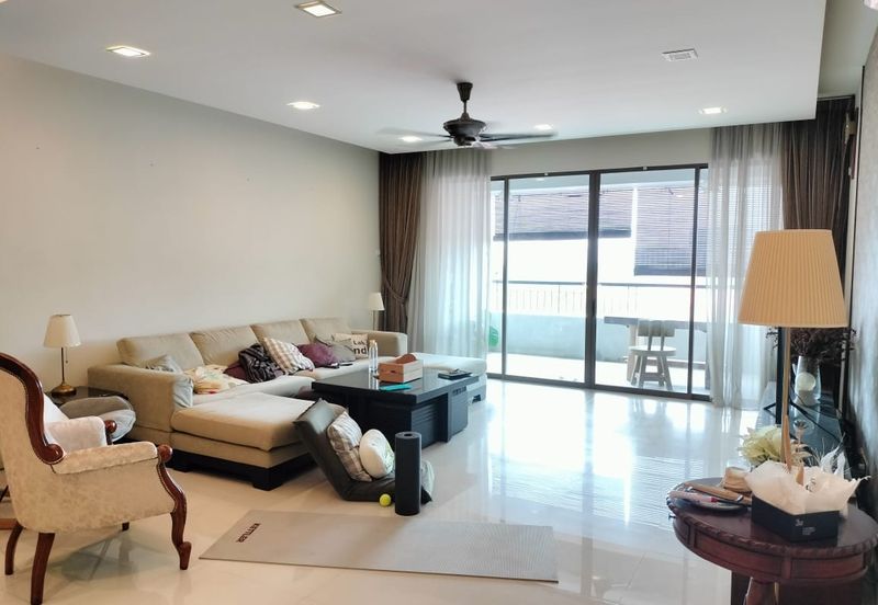 Ara Hill Condominium