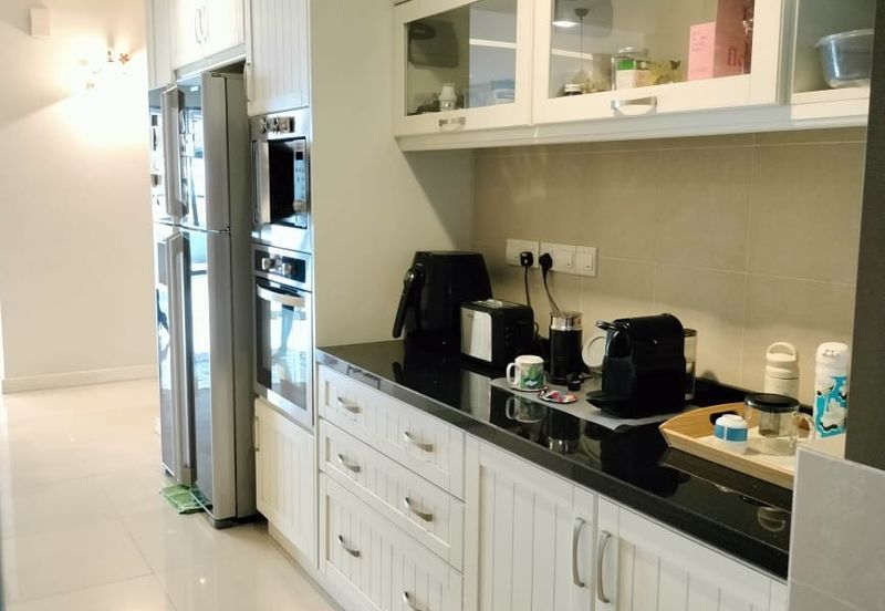 Ara Hill Condominium