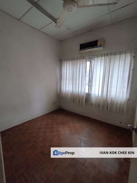 Basic End Lot Unit, Selangor, USJ