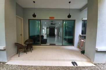 Ara Hill Condominium