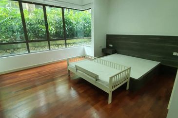 Ara Hill Condominium