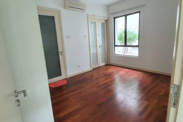 Ara Hill Condominium