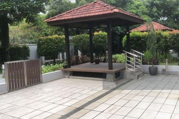 Ara Hill Condominium