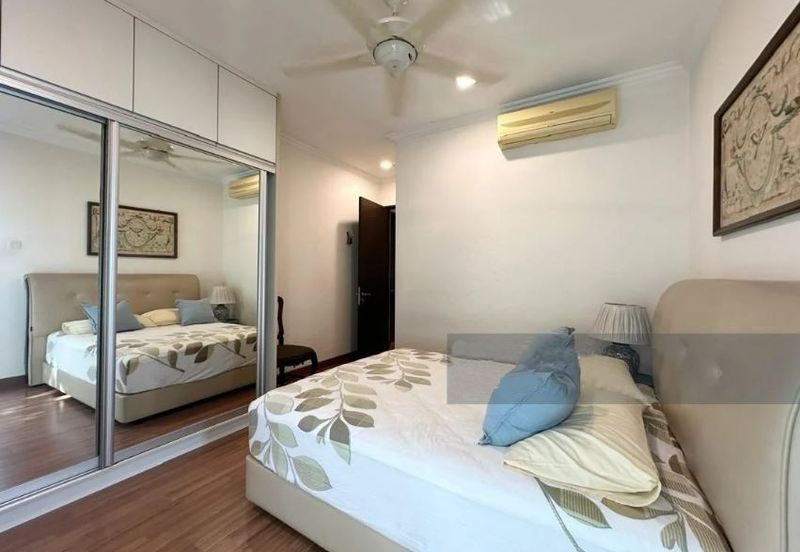 Fully Renovated & Extended, Good Unit Condition with Huge Garden