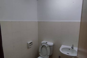 Bayu Puteri Apartment