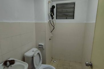 Bayu Puteri Apartment