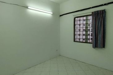 Bayu Puteri Apartment