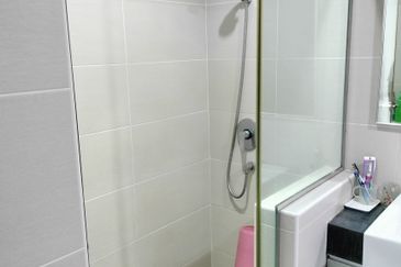 Bungaraya Kondominium, Saujana Subang