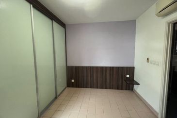 Perdana Exclusive Condominium