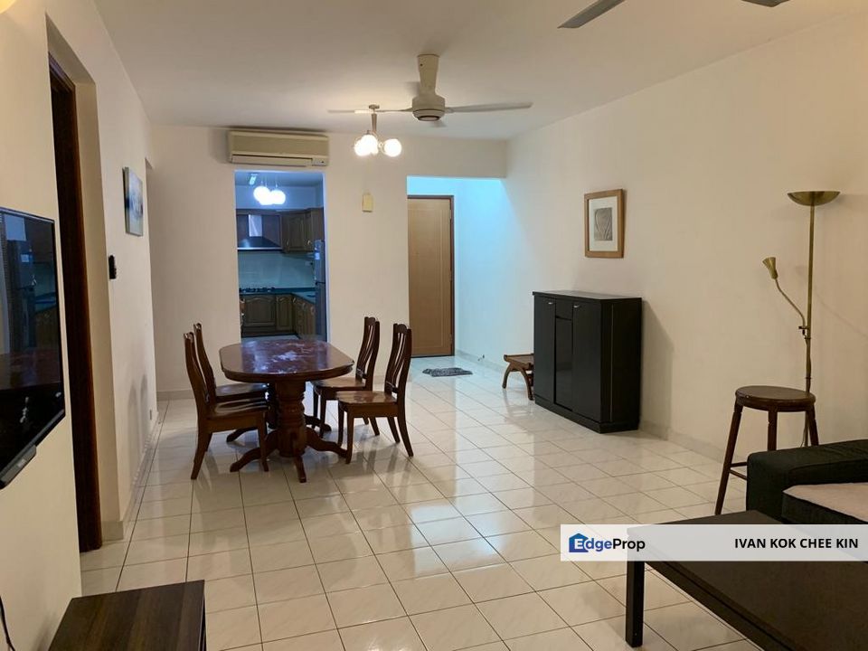 Low Rise Facing Pool With 2 Carpark Lot, Selangor, Tropicana