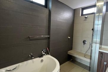 AraGreens Residences