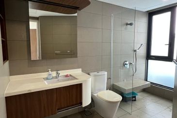 AraGreens Residences