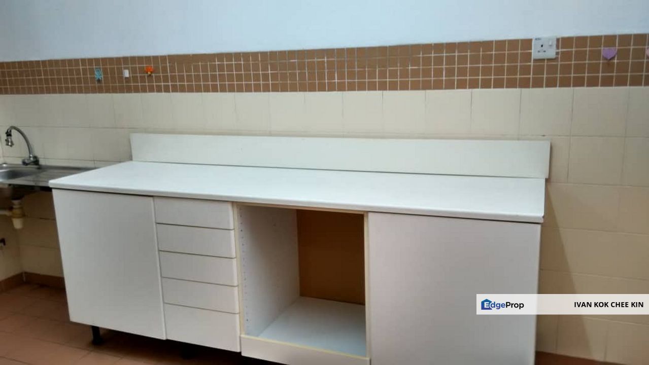 Value Buy Corner Unit, Selangor, Damansara Perdana