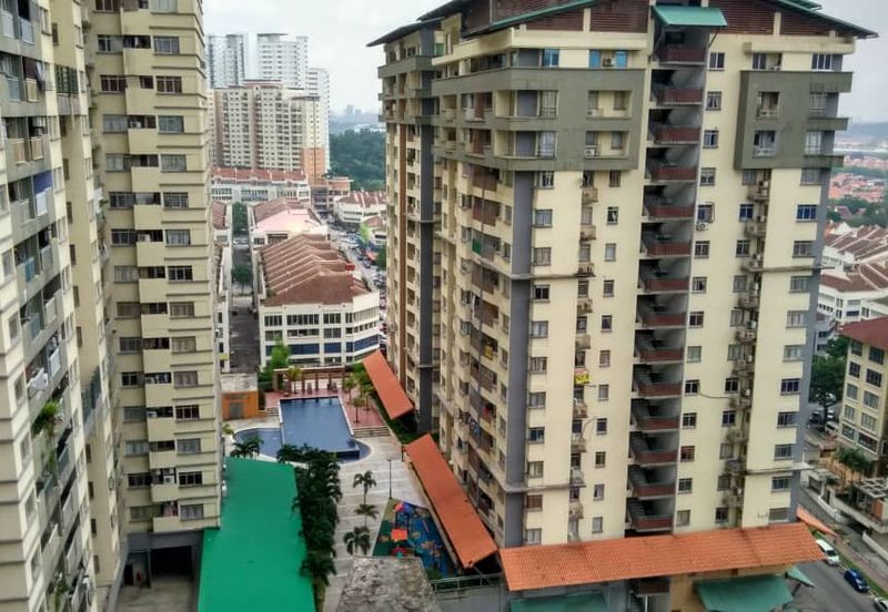 Perdana Exclusive Condominium