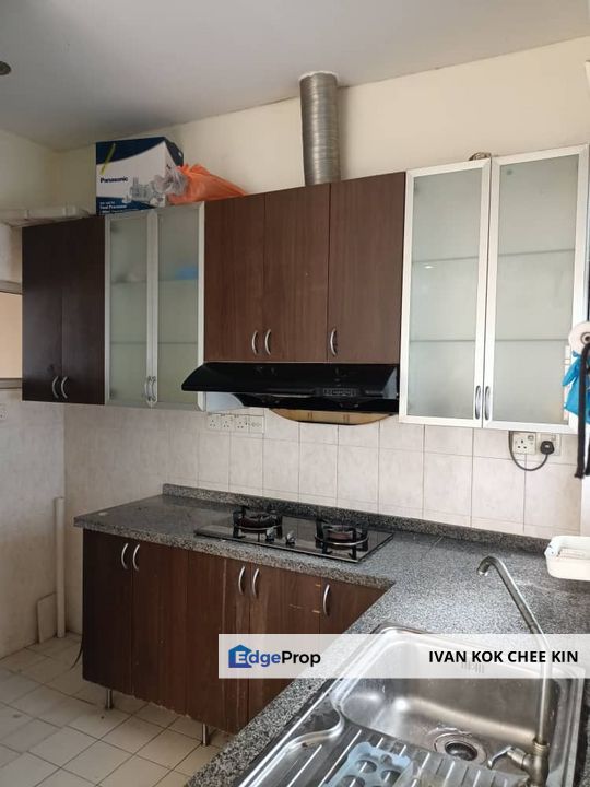 High Floor Unit, Selangor, Bandar Utama
