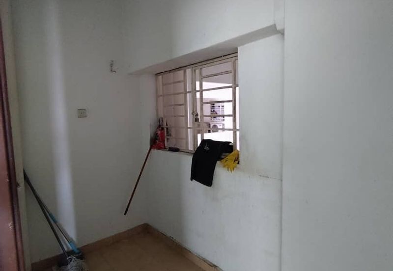 Sterling Condominium