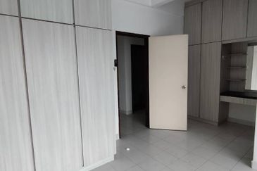 Sterling Condominium