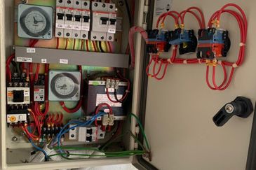 Huge side land, End Lot Unit, 2.5 Storey USJ Heights