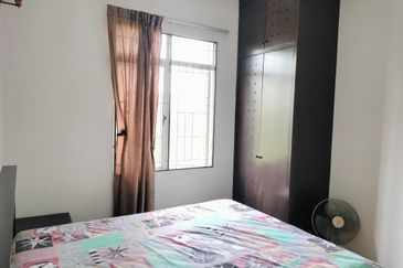 Bungaraya Kondominium, Saujana Subang